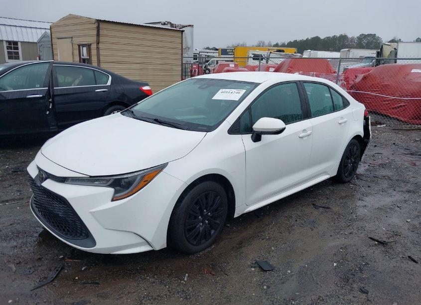 Photo 2 of 2020 Toyota Corolla LE (VIN 5YFEPRAEXLP049491)