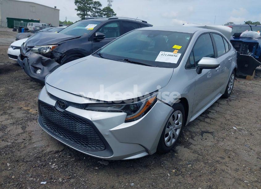 Photo 2 of 2020 Toyota Corolla LE (VIN 5YFEPRAEXLP054593)