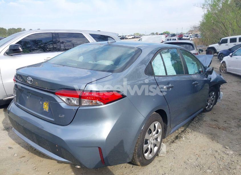 Photo 4 of 2020 Toyota Corolla LE (VIN 5YFEPRAEXLP056876)