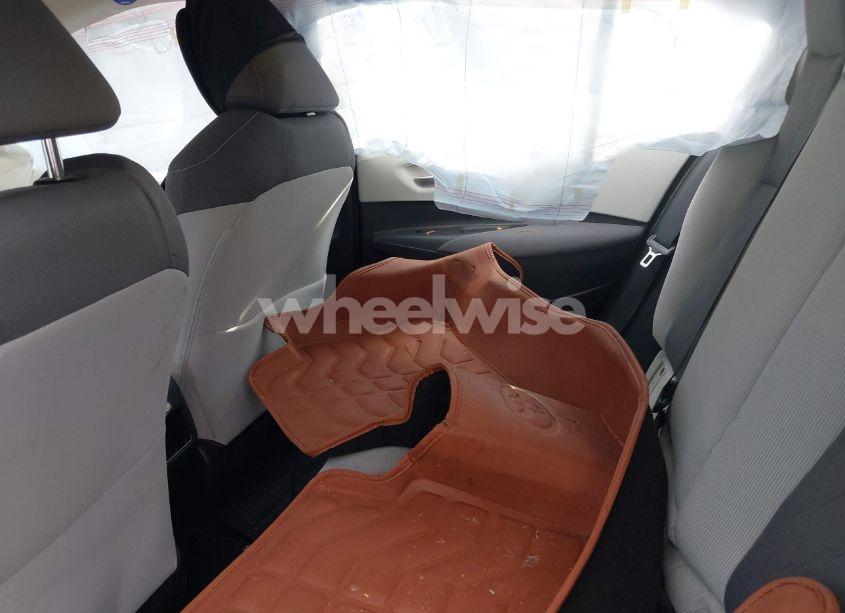 Photo 8 of 2020 Toyota Corolla LE (VIN 5YFEPRAEXLP056876)