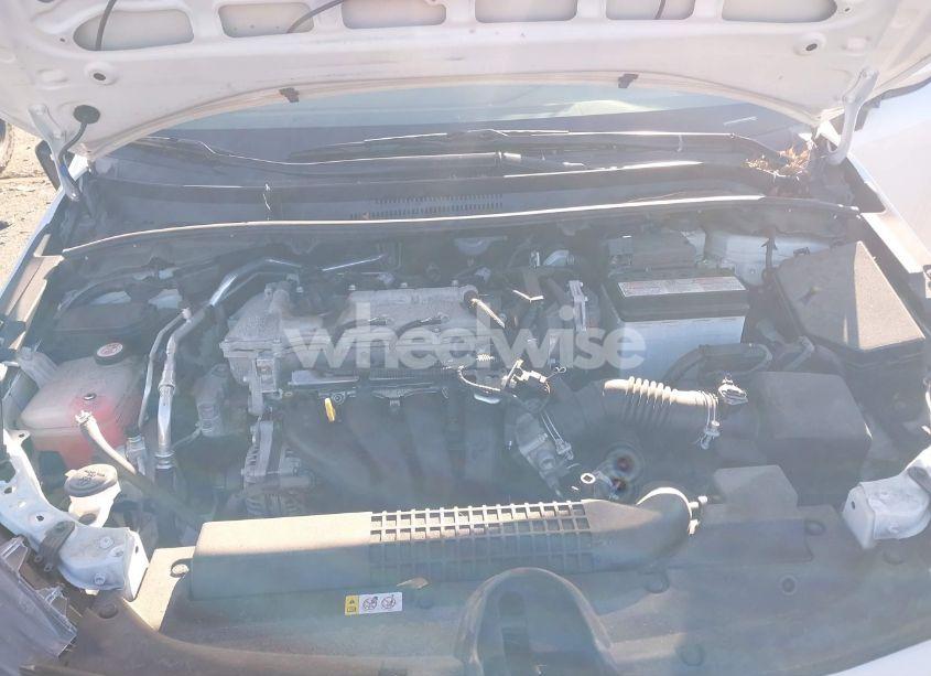 Photo 10 of 2020 Toyota Corolla LE (VIN 5YFEPRAEXLP061785)