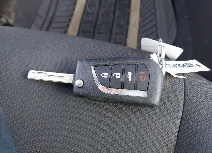 Photo 11 of 2020 Toyota Corolla LE (VIN 5YFEPRAEXLP064122)