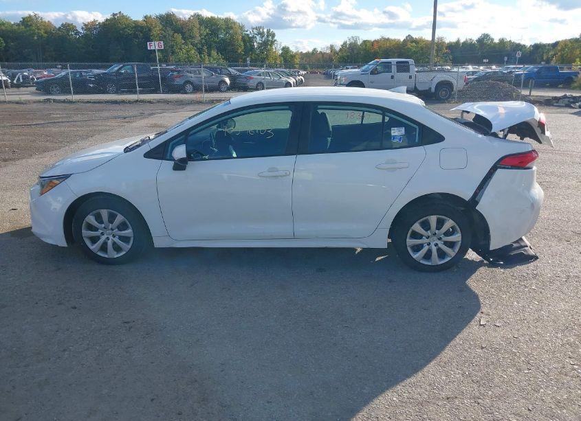 Photo 14 of 2020 Toyota Corolla LE (VIN 5YFEPRAEXLP064122)