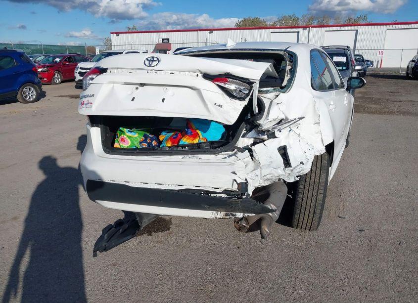 Photo 6 of 2020 Toyota Corolla LE (VIN 5YFEPRAEXLP064122)