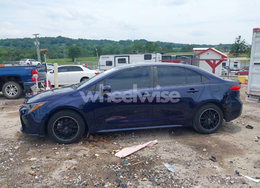 Photo 14 of 2020 Toyota Corolla LE (VIN 5YFEPRAEXLP070731)