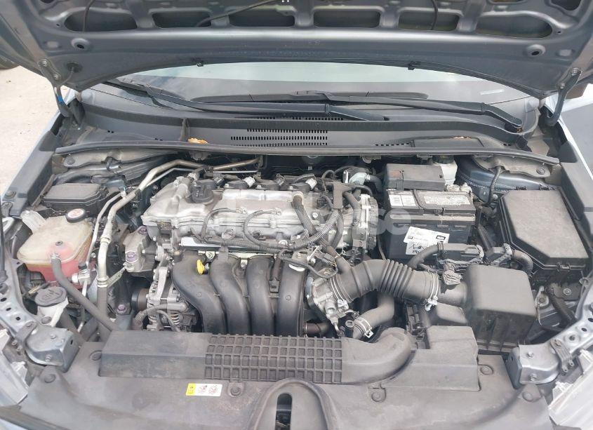 Photo 10 of 2020 Toyota Corolla LE (VIN 5YFEPRAEXLP083267)