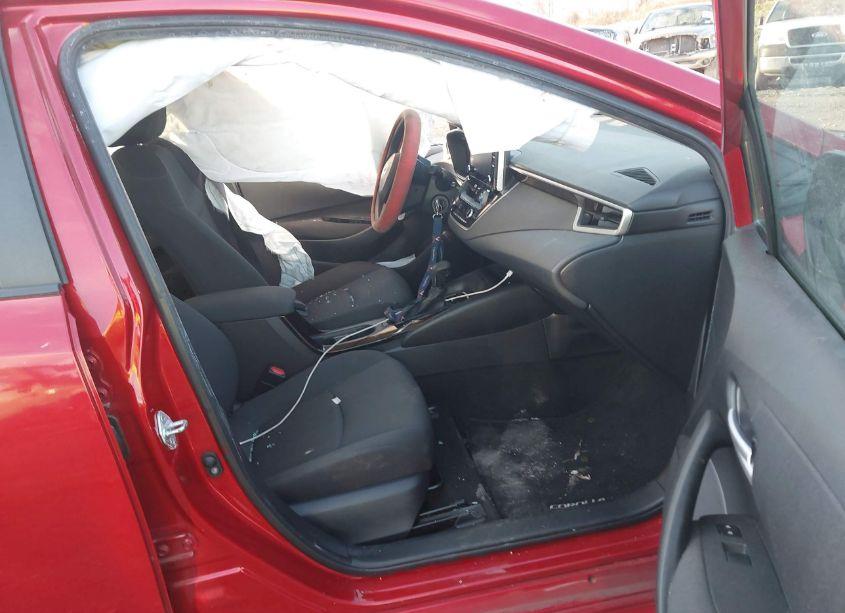 Photo 5 of 2020 Toyota Corolla LE (VIN 5YFEPRAEXLP084869)