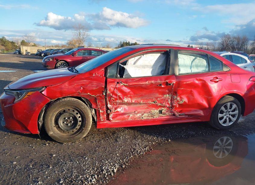 Photo 6 of 2020 Toyota Corolla LE (VIN 5YFEPRAEXLP084869)