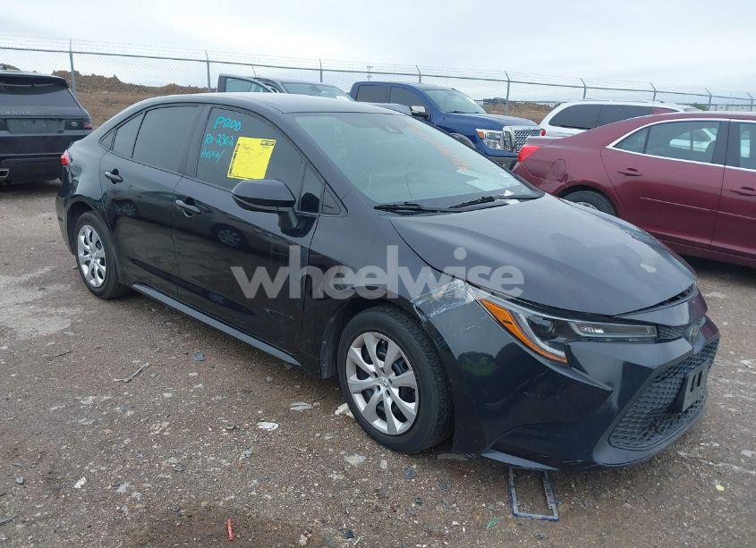 2020 Toyota Corolla LE (VIN 5YFEPRAEXLP094270) main photo