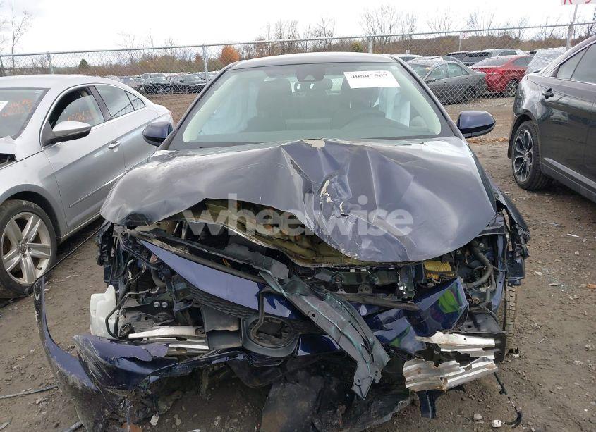 Photo 13 of 2020 Toyota Corolla LE (VIN 5YFEPRAEXLP096357)