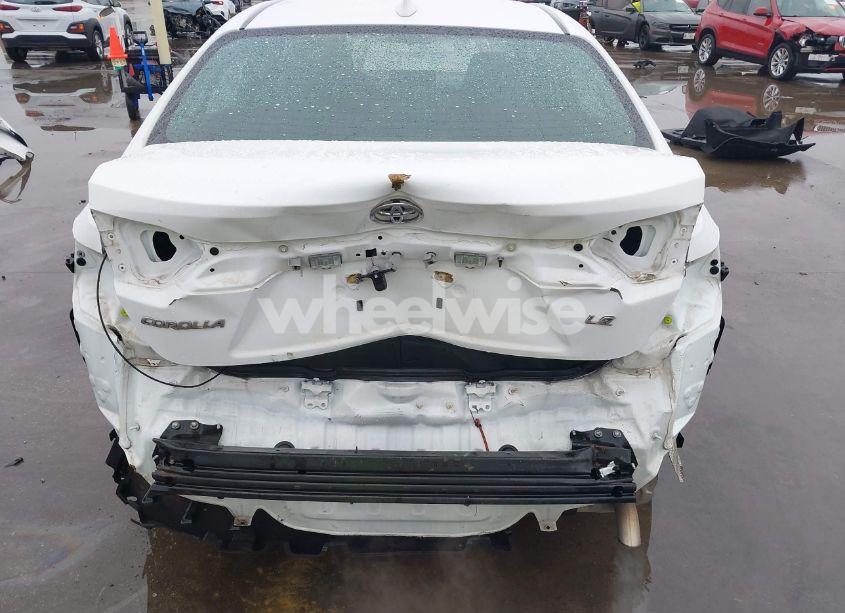 Photo 6 of 2020 Toyota Corolla LE (VIN 5YFEPRAEXLP097623)