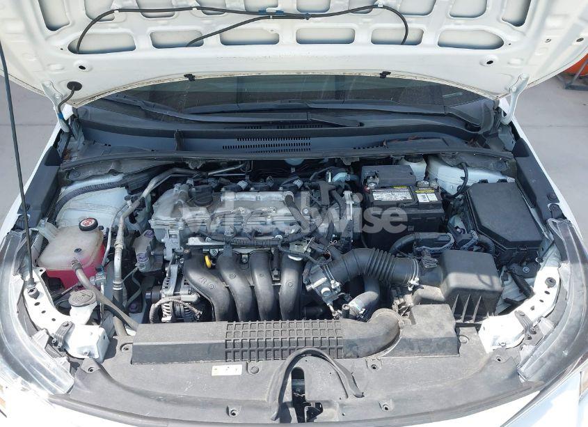 Photo 10 of 2020 Toyota Corolla LE (VIN 5YFEPRAEXLP101119)