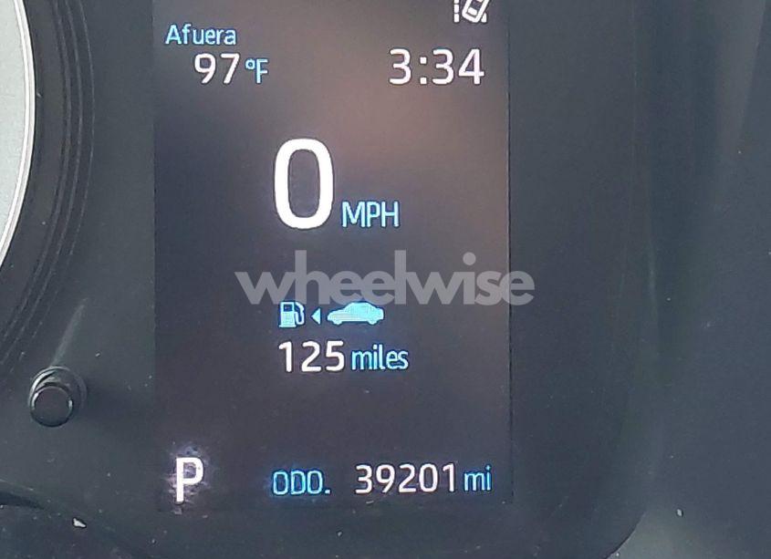 Photo 15 of 2020 Toyota Corolla LE (VIN 5YFEPRAEXLP101119)