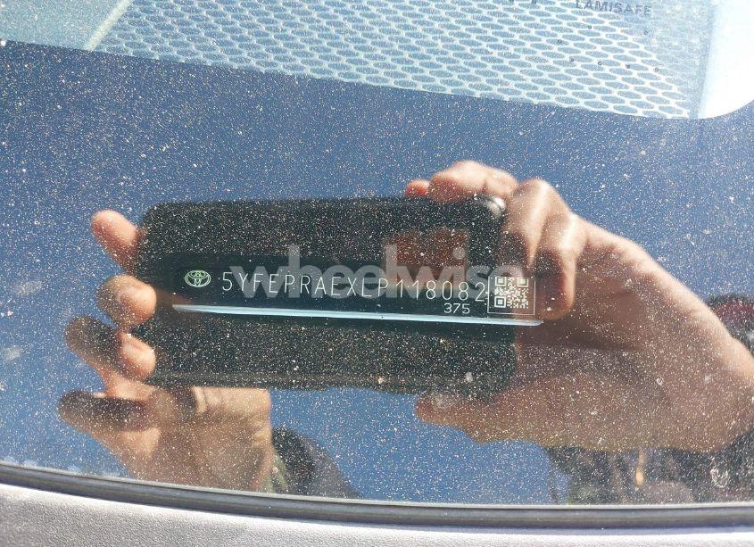 Photo 9 of 2020 Toyota Corolla LE (VIN 5YFEPRAEXLP118082)