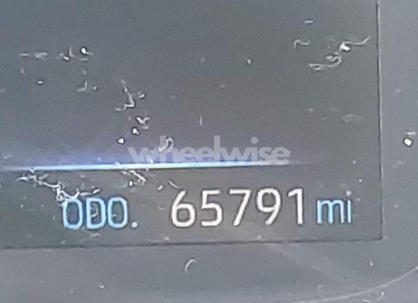 Photo 15 of 2020 Toyota Corolla LE (VIN 5YFEPRAEXLP125579)