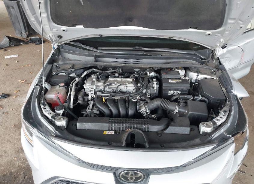 Photo 10 of 2021 Toyota Corolla XLE (VIN 5YFFPMAE1MP201635)