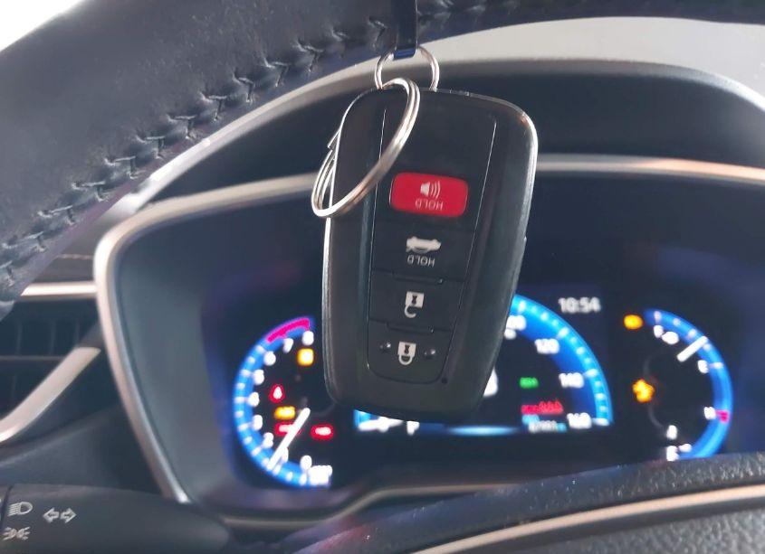 Photo 11 of 2021 Toyota Corolla XLE (VIN 5YFFPMAE1MP201635)