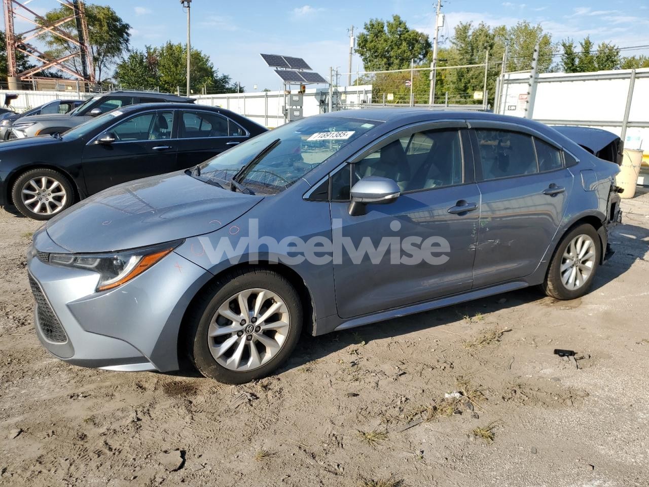 2021 TOYOTA COROLLA XLE (VIN 5YFFPMAE5MP227395) main photo