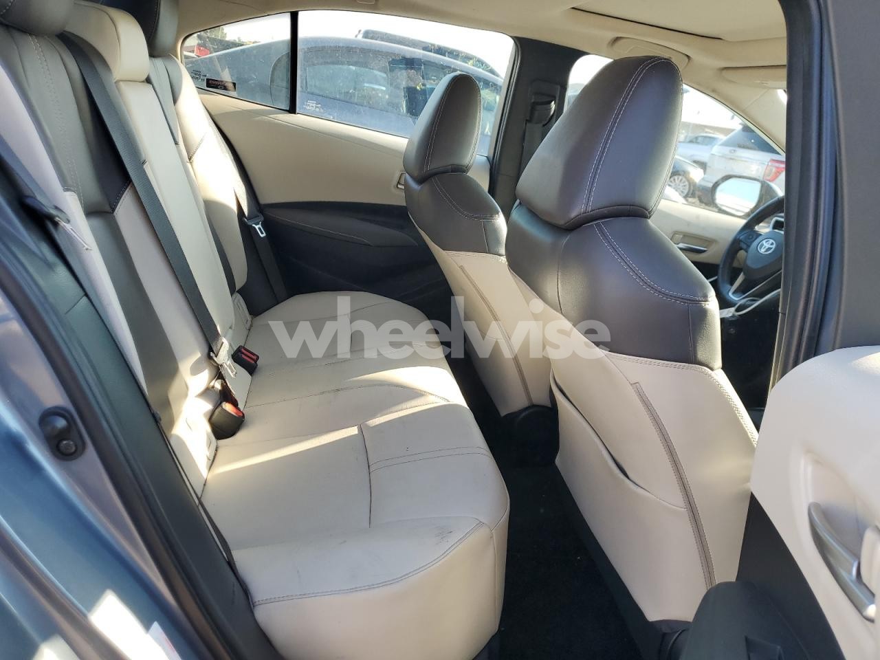 Photo 10 of 2021 TOYOTA COROLLA XLE (VIN 5YFFPMAE5MP227395)