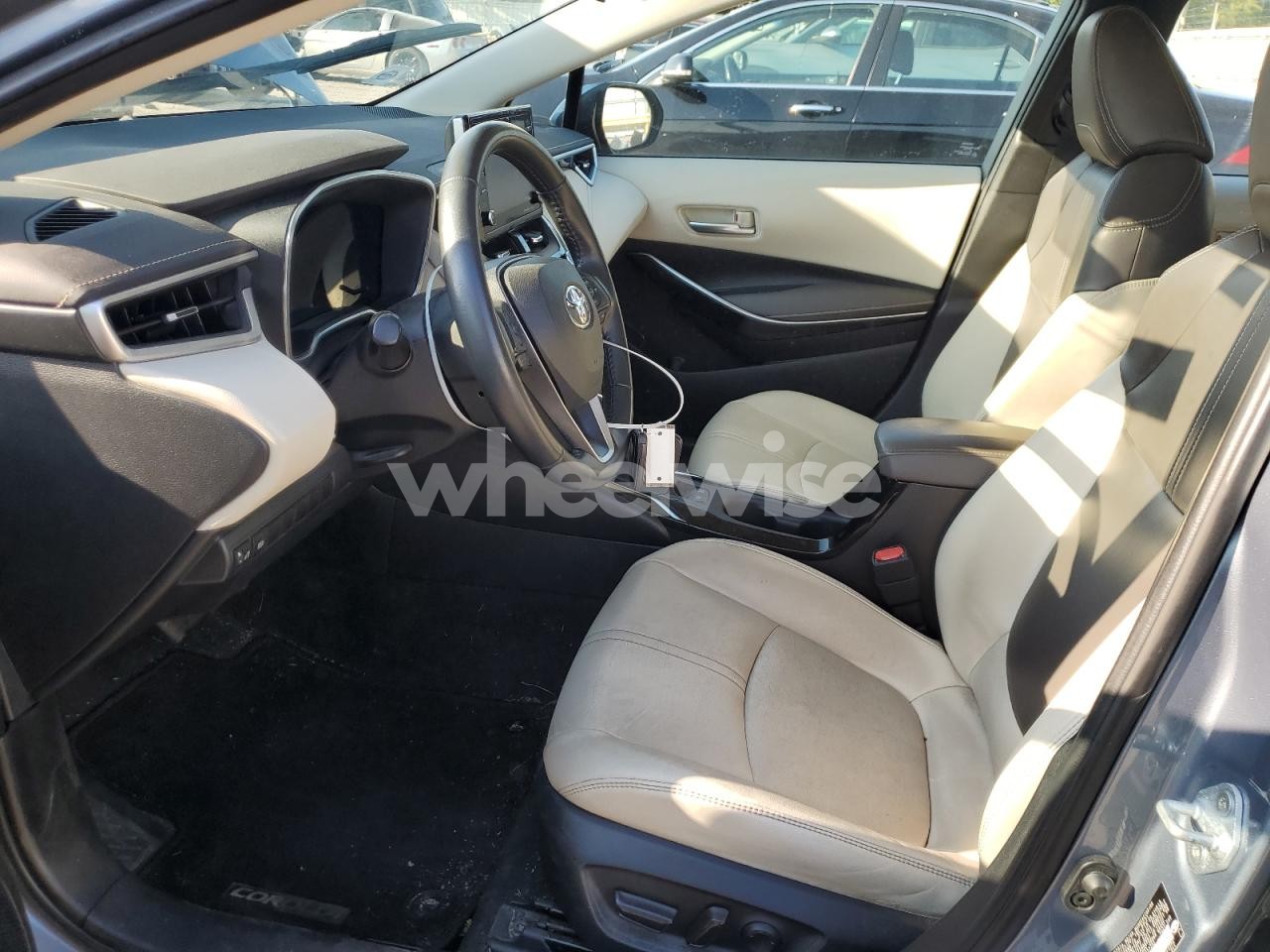 Photo 7 of 2021 TOYOTA COROLLA XLE (VIN 5YFFPMAE5MP227395)