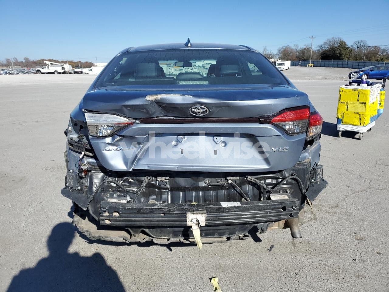 Photo 6 of 2022 TOYOTA COROLLA XLE (VIN 5YFFPMAE6NP325949)