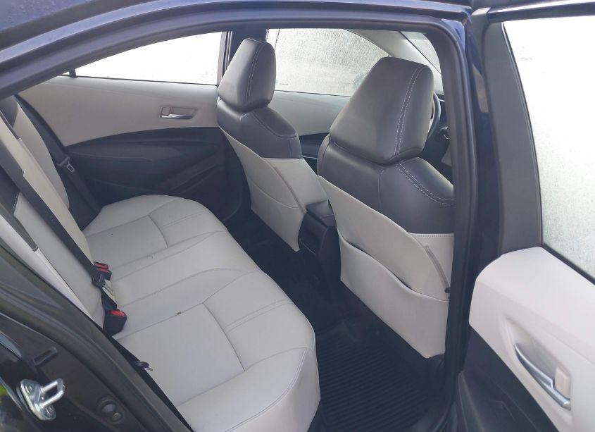 Photo 8 of 2022 Toyota Corolla XLE (VIN 5YFFPMAE8NP378149)