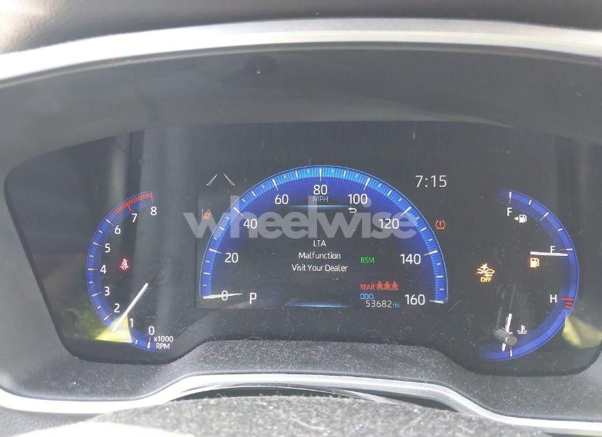 Photo 7 of 2021 Toyota Corolla XLE (VIN 5YFFPMAE9MP194966)