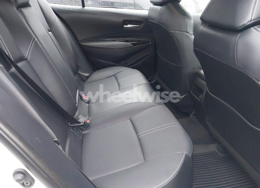 Photo 8 of 2020 Toyota Corolla XLE (VIN 5YFFPRAE2LP048324)