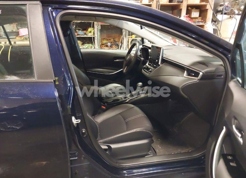 Photo 5 of 2020 Toyota Corolla XLE (VIN 5YFFPRAE7LP050098)