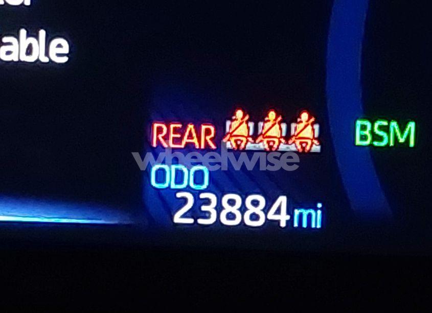 Photo 7 of 2020 Toyota Corolla XLE (VIN 5YFFPRAE7LP050098)