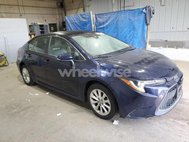 Photo 3 of 2020 TOYOTA COROLLA XLE (VIN 5YFFPRAE8LP077858)
