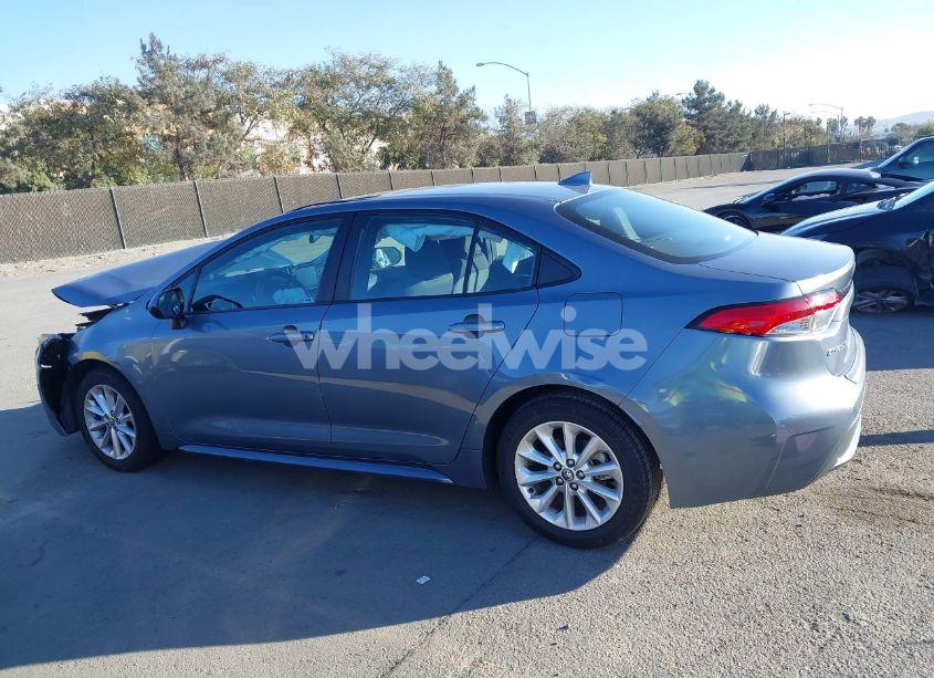 Photo 14 of 2020 Toyota Corolla LE (VIN 5YFHPRAE0LP134062)