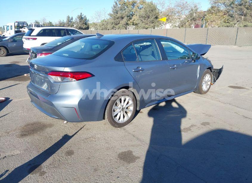 Photo 4 of 2020 Toyota Corolla LE (VIN 5YFHPRAE0LP134062)