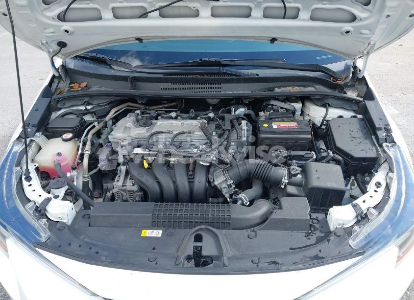 Photo 10 of 2020 Toyota Corolla LE (VIN 5YFHPRAE1LP086636)