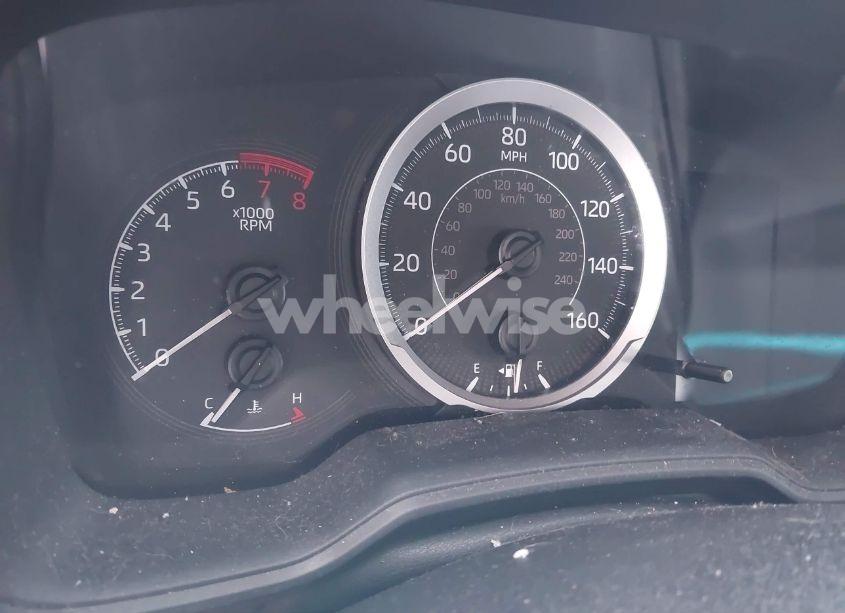 Photo 15 of 2020 Toyota Corolla LE (VIN 5YFHPRAE6LP065426)