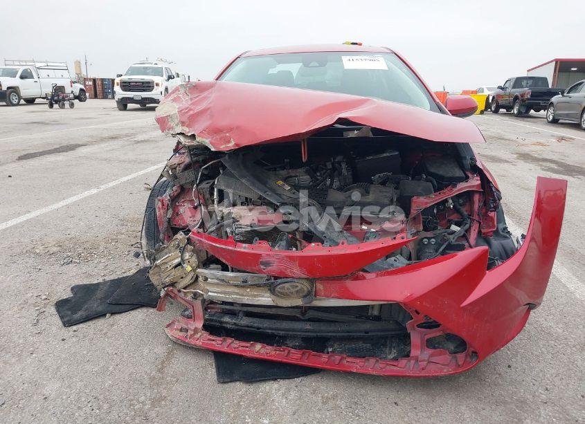 Photo 6 of 2020 Toyota Corolla LE (VIN 5YFHPRAE6LP065426)