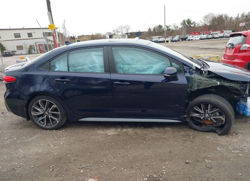 Photo 14 of 2022 Toyota Corolla SE 6MT (VIN 5YFM4MCE1NP130919)