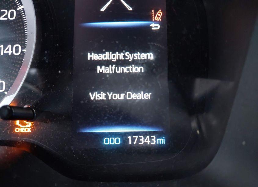 Photo 16 of 2022 Toyota Corolla SE 6MT (VIN 5YFM4MCE1NP130919)