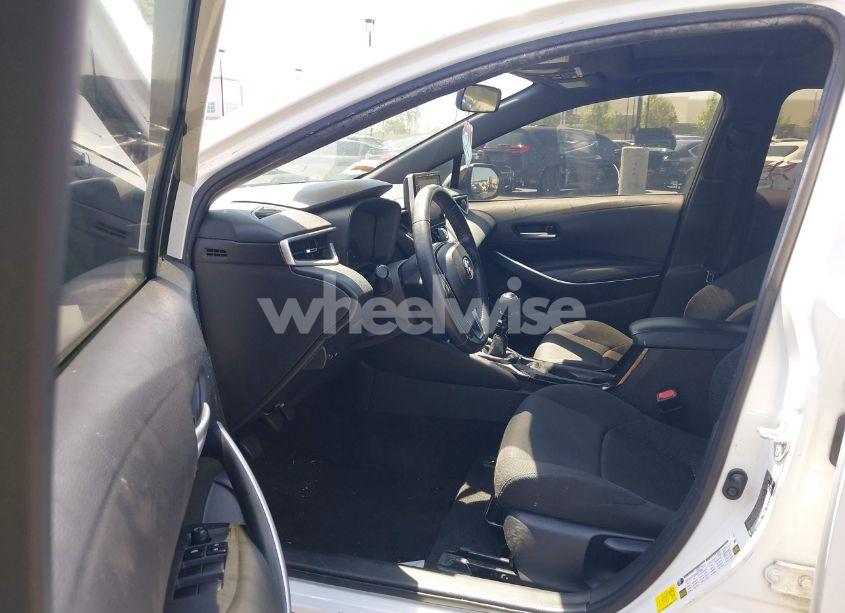 Photo 5 of 2020 Toyota Corolla SE 6MT (VIN 5YFM4RCE4LP048936)