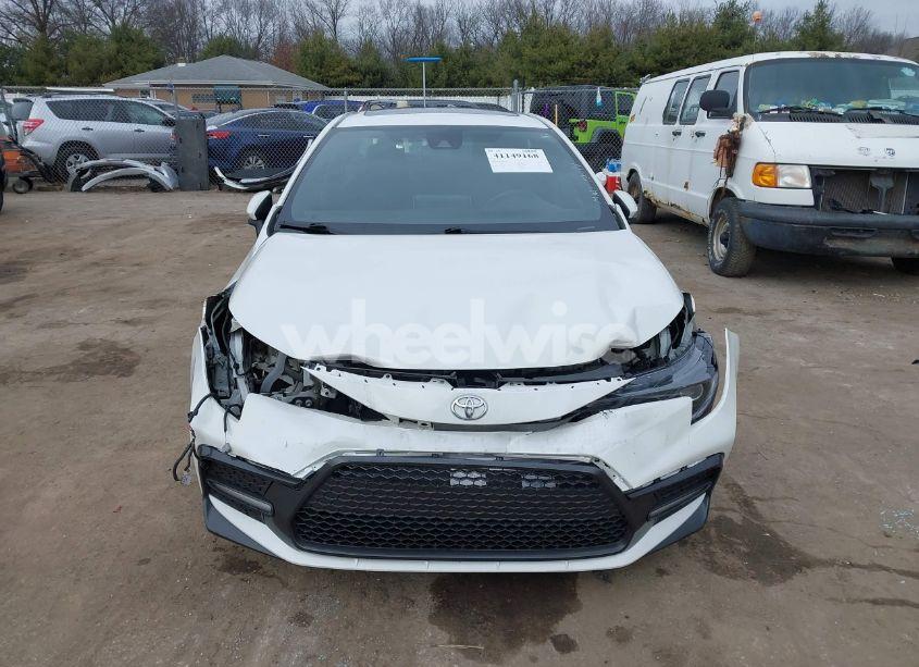 Photo 13 of 2020 Toyota Corolla SE 6MT (VIN 5YFM4RCE5LP041123)