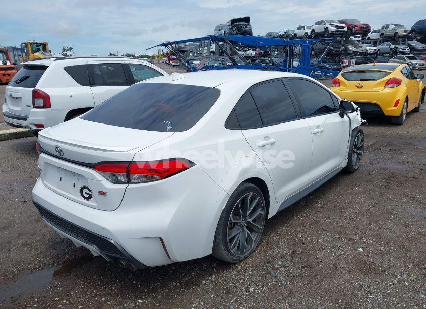 Photo 4 of 2020 Toyota Corolla SE 6MT (VIN 5YFM4RCE7LP054553)