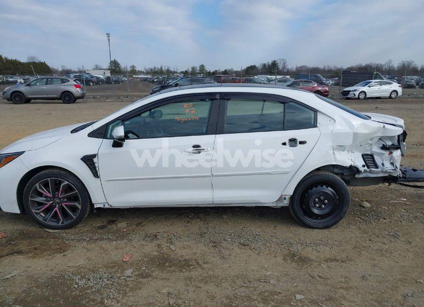 Photo 15 of 2022 Toyota Corolla SE (VIN 5YFP4MCE2NP108683)