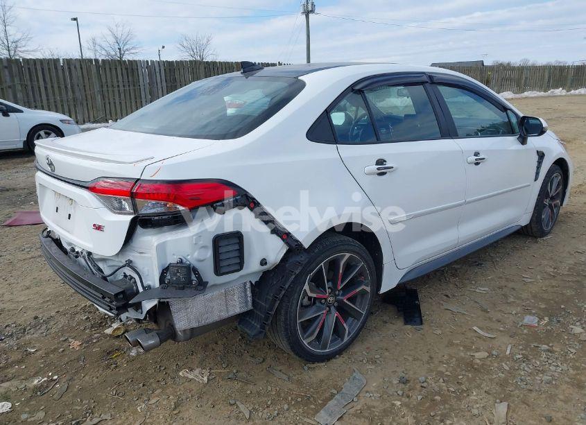 Photo 4 of 2022 Toyota Corolla SE (VIN 5YFP4MCE2NP108683)