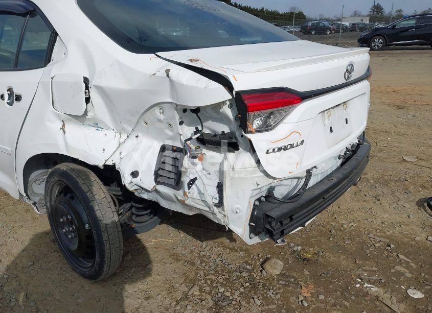 Photo 6 of 2022 Toyota Corolla SE (VIN 5YFP4MCE2NP108683)