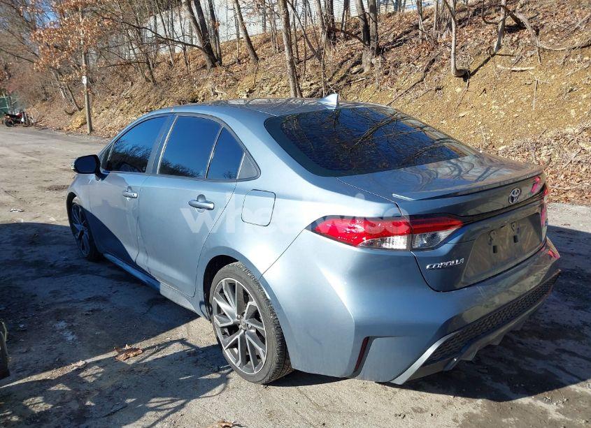 Photo 3 of 2021 Toyota Corolla SE (VIN 5YFP4MCE5MP060045)