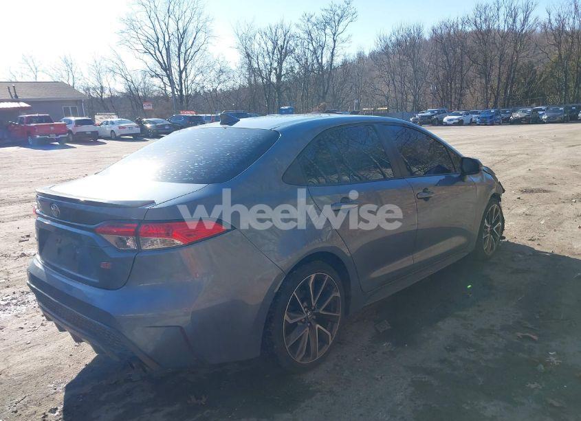 Photo 4 of 2021 Toyota Corolla SE (VIN 5YFP4MCE5MP060045)