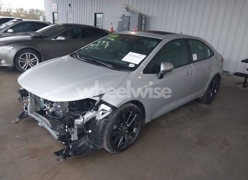 Photo 2 of 2024 Toyota Corolla SE (VIN 5YFP4MCE5RP185764)