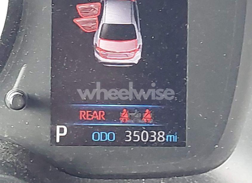 Photo 15 of 2021 Toyota Corolla SE (VIN 5YFP4MCE6MP092552)