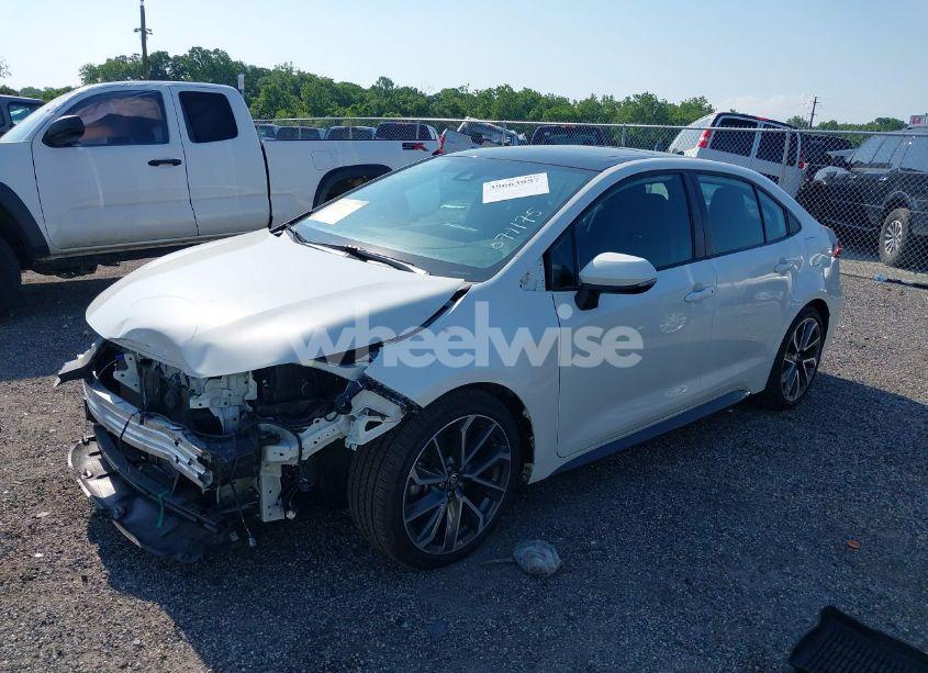 Photo 2 of 2021 Toyota Corolla SE (VIN 5YFP4MCE7MP071175)