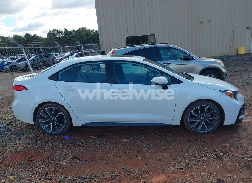 Photo 13 of 2022 Toyota Corolla SE (VIN 5YFP4MCE7NP133031)